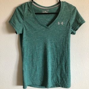 UNDER ARMOUR ACTIVE TOP